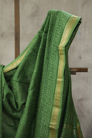 Green HBP Cotton Silk Saree With Maheshwari Border - SRGCSS745