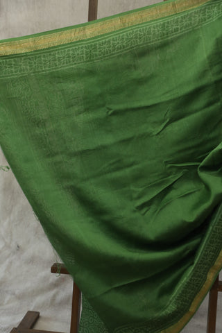 Green HBP Cotton Silk Saree With Maheshwari Border - SRGCSS745