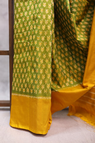 Green Pochampalli Silk Ikat Saree-SRGPSIS103