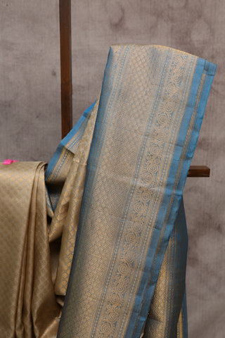 Cream Gadwal Silk Saree - SRCGSS180