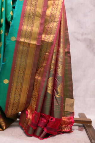 Dark Green Gadwal Silk Saree - SRDGGSS331