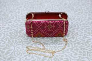 Magenta Patola Clutch- SRMPC28