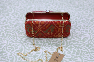 Red Patola Clutch- SRRPC03