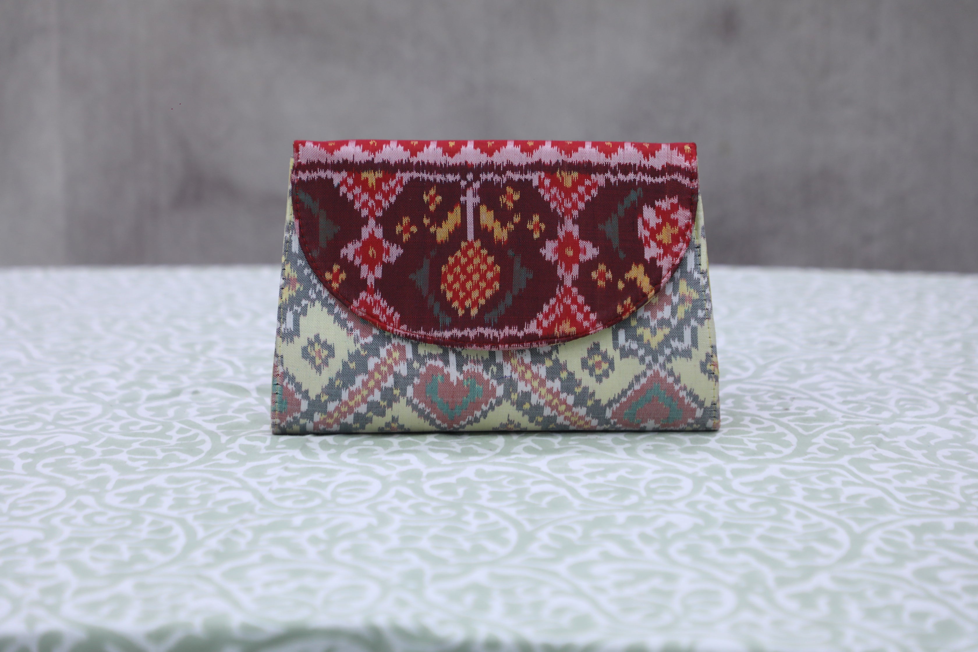 Lemon Yellow Patola Clutch- SRLYPC30