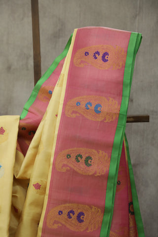 Vanilla Yellow Gadwal Silk Saree - SRVYGSS405