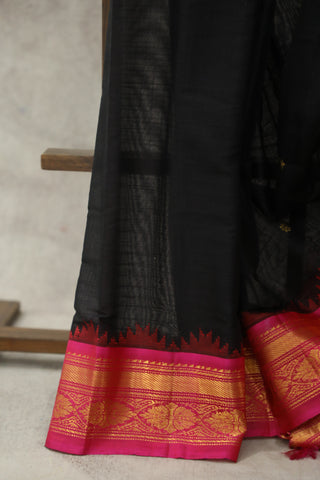 Black Gadwal Silk Saree - SRBGSS412