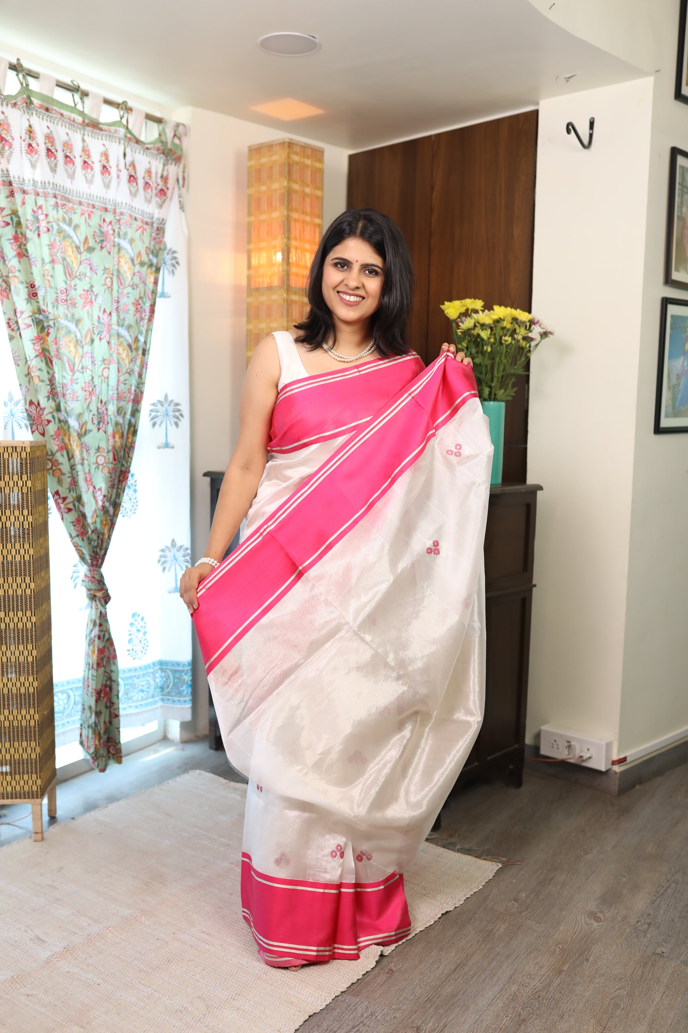 White Chanderi Silk Saree-SRWCSS75