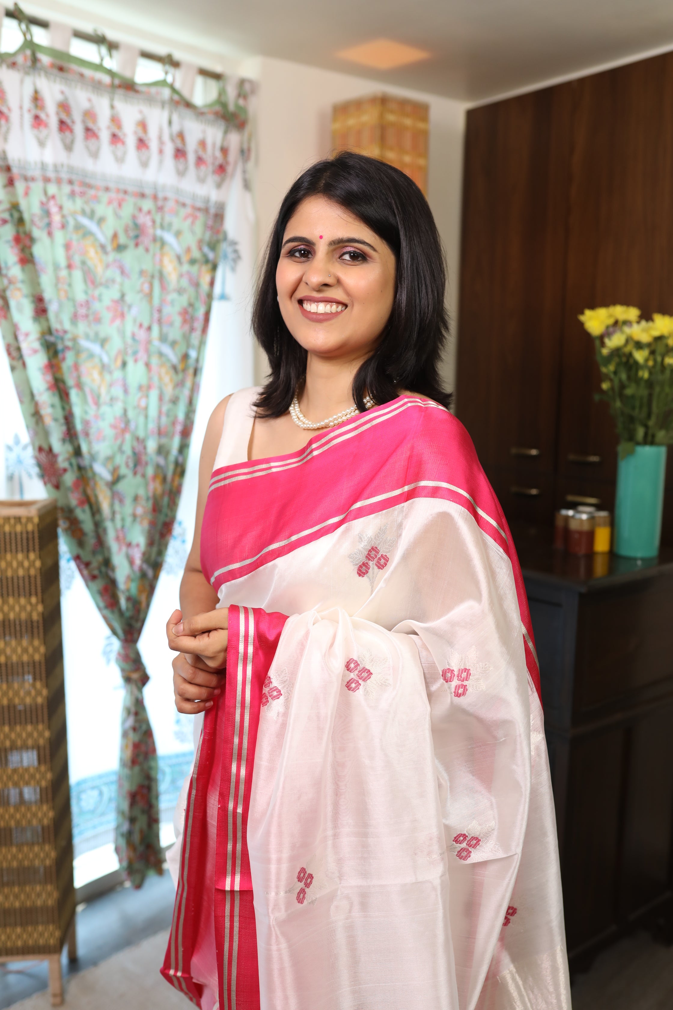 White Chanderi Silk Saree-SRWCSS75