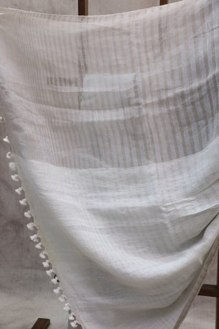 White Plain Linen Saree With White Tassels-SRWPLS150