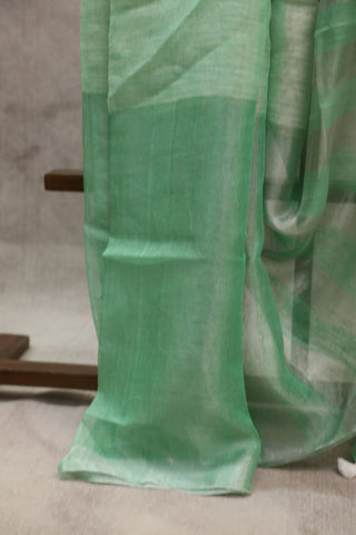 Green Plain Linen Saree With White Tassels-SRGPLS154