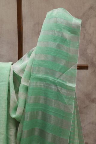 Green Plain Linen Saree With White Tassels-SRGPLS154