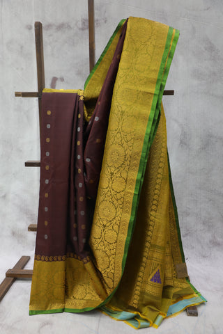 Wine Gadwal Silk Saree - SRWGSS401