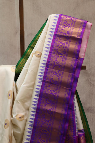 Off White Gadwal Silk Saree - SRWGSS374