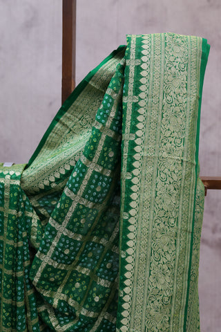 Green Bandhani Georgette Banarasi Silk Saree - SRGBGBSS425