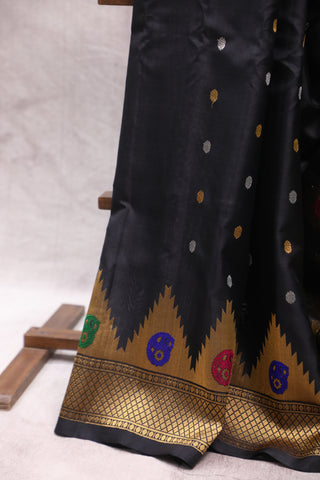 Black Gadwal Silk Saree - SRBGSS375