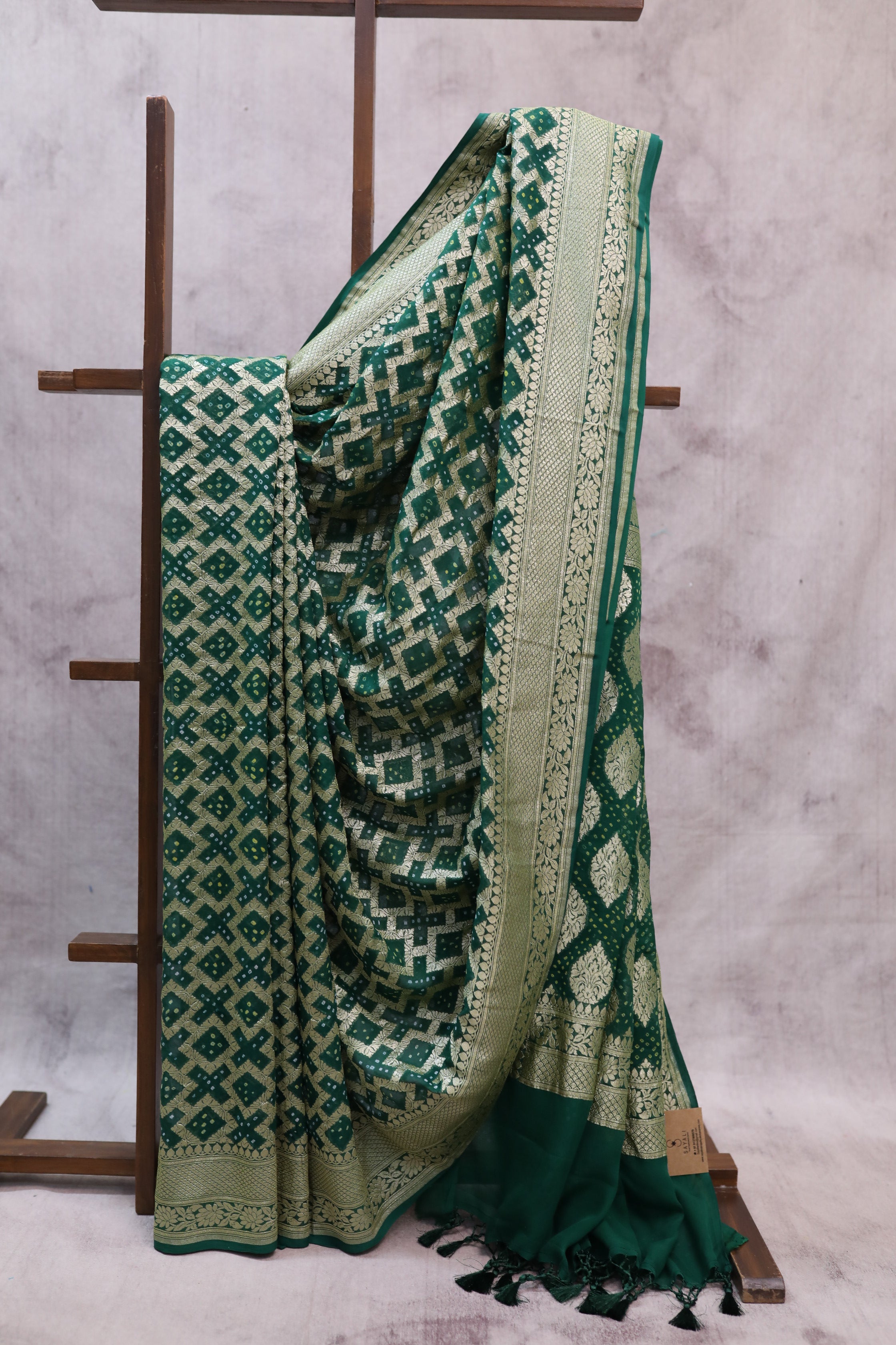 Dark Green Bandhani Georgette Banarasi Silk Saree - SRDGBGBSS424