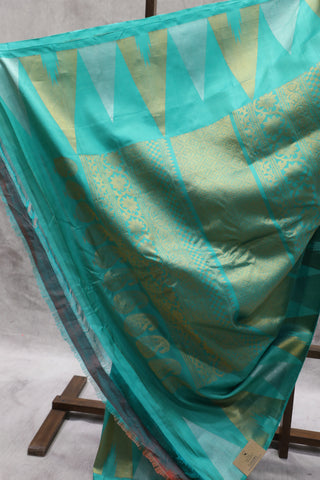 Green Gadwal Silk Saree - SRGGSS378