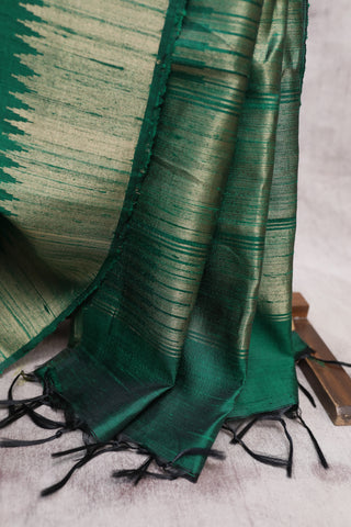 Green Raw Silk Saree - SRGRSS266