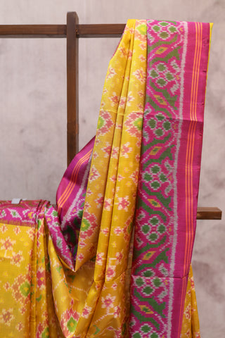 Yellow Rajkot Patola Silk Saree - SRYRPSS194