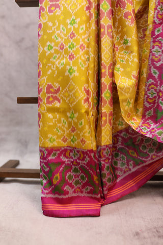 Yellow Rajkot Patola Silk Saree - SRYRPSS192