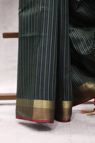 Dark Green Raw Silk Saree - SRDGRSS497