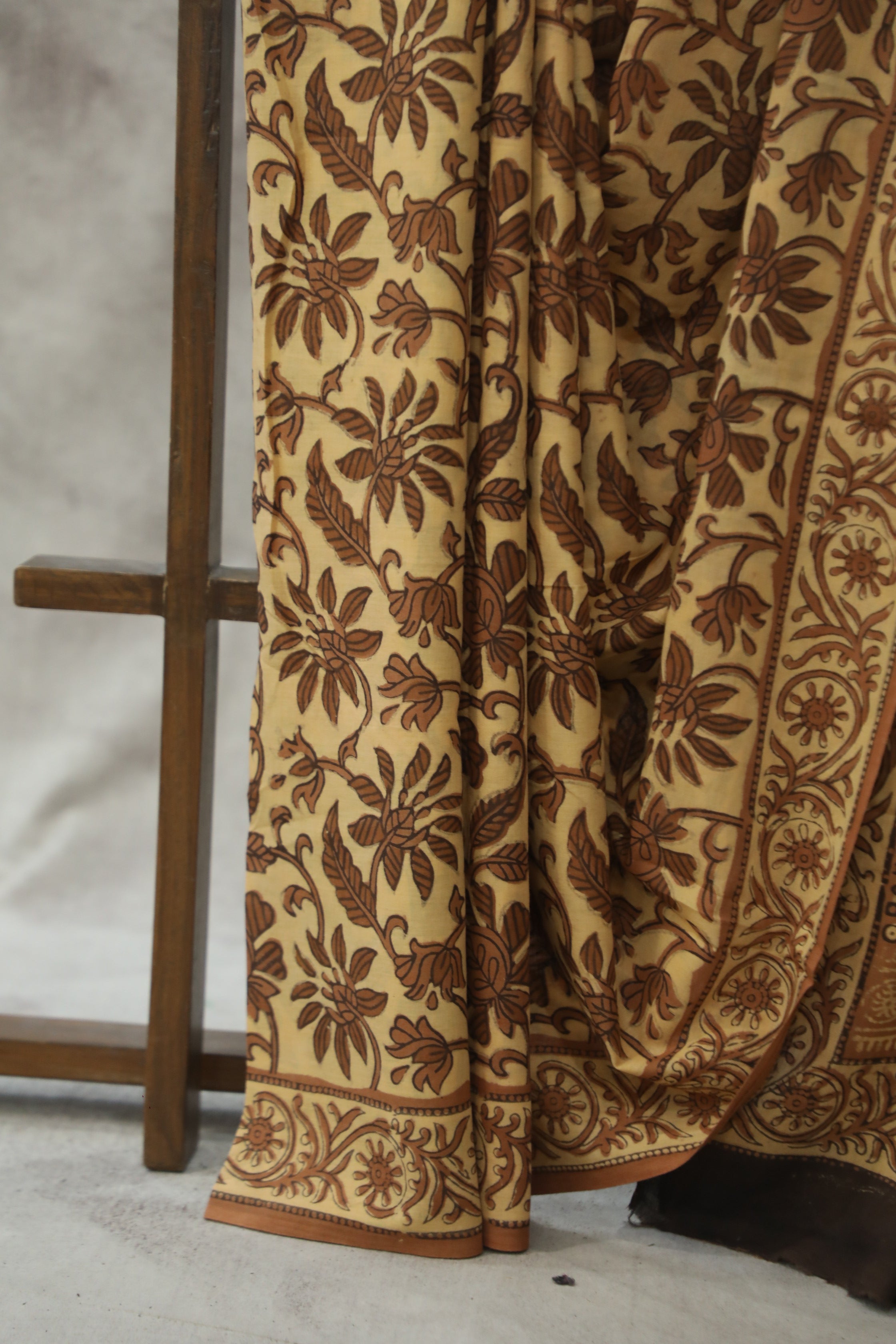 Beige HBP Cotton Saree - SRBCS1797