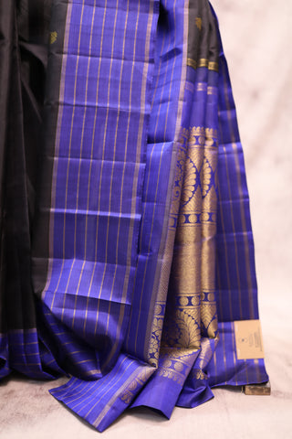 Black Kanjeevaram Silk Saree-SRBKSS474