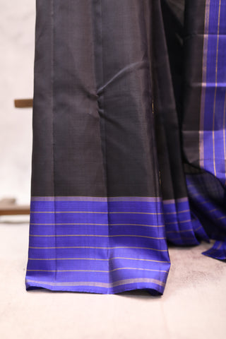 Black Kanjeevaram Silk Saree-SRBKSS474