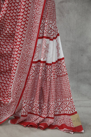 Red HBP Cotton Saree - SRRCS1813