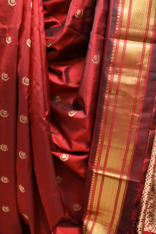 Maroon Silk Chandrakor Paithani Saree - SRMSPS430