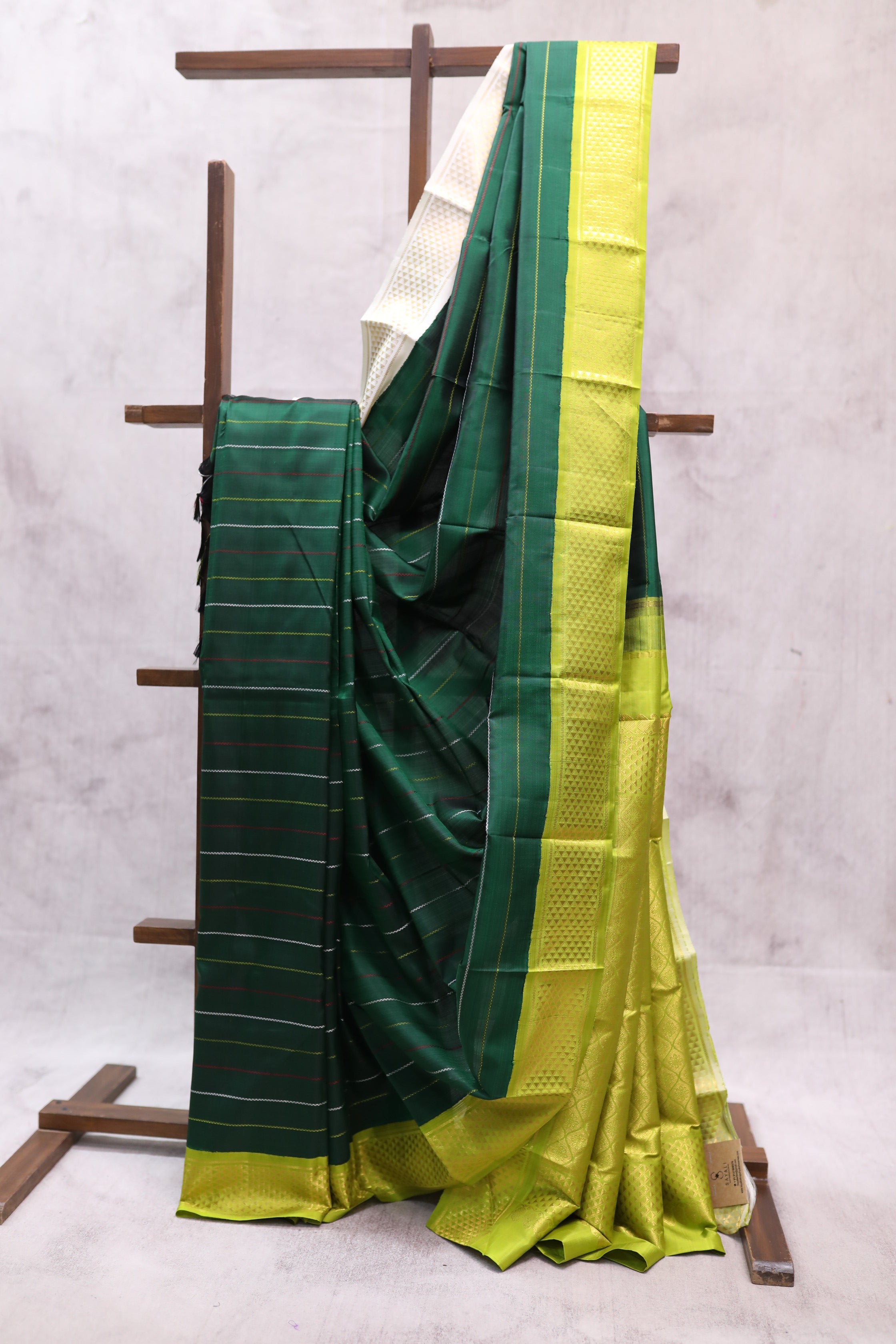 Green Kanjeevaram Silk Saree-SRGKSS445
