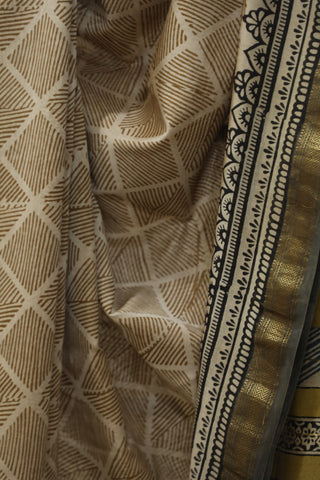 Cream HBP Cotton Silk Saree With Maheshwari Border - SRCCSS798