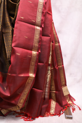 Maroon Black  Kanjeevaram Silk Saree-SRMBKSS436