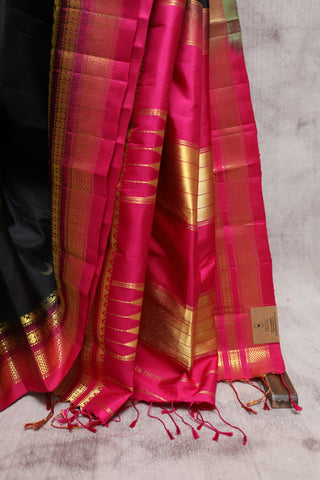 Black Silk Ilkal Saree-SRBSIS69