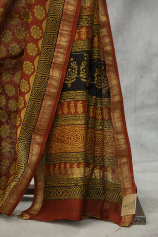 Maroon HBP Cotton Silk Saree With Maheshwari Border - SRMCSS861