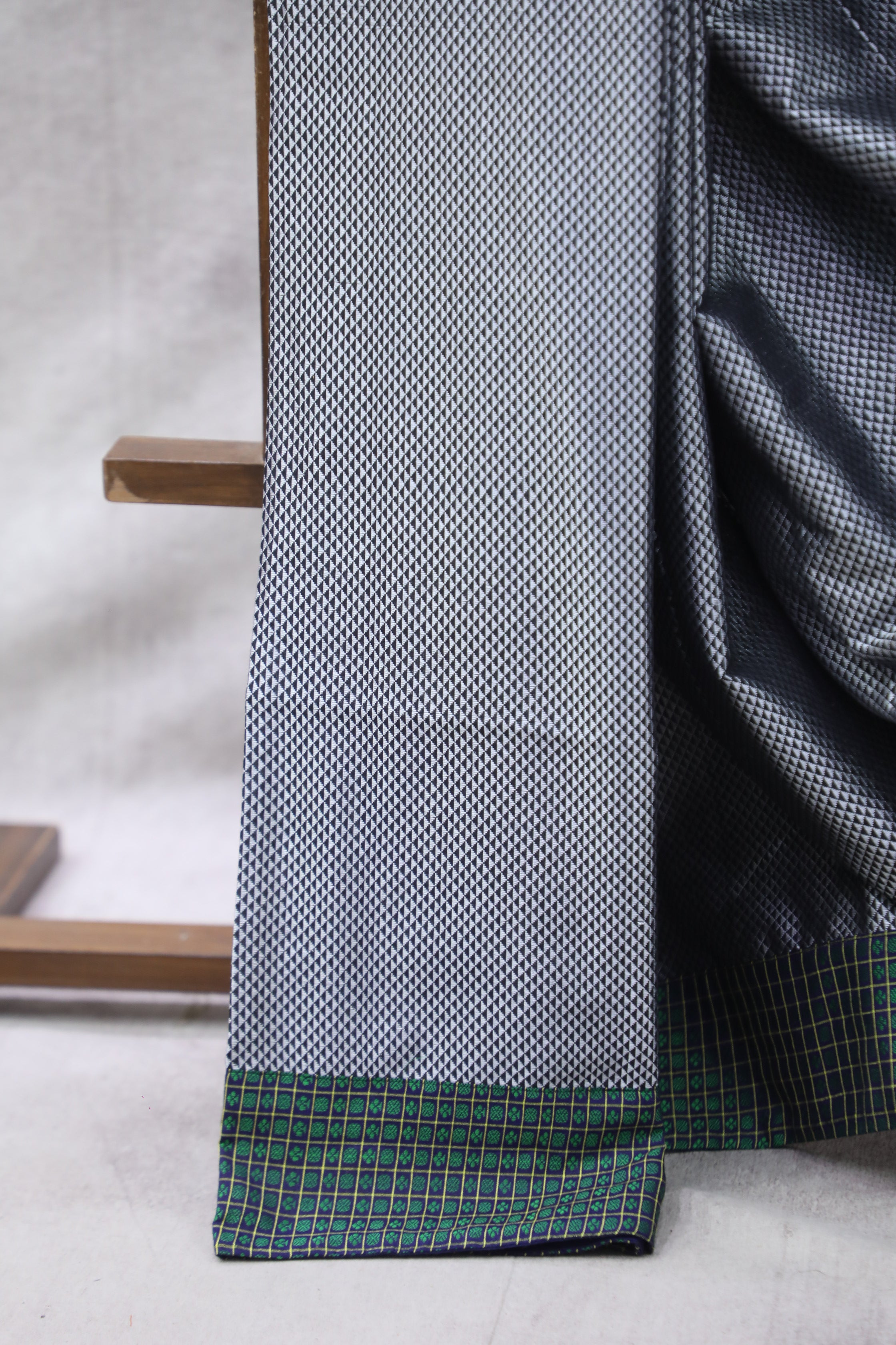 Silver Signature Khun Saree - SRSSKS37