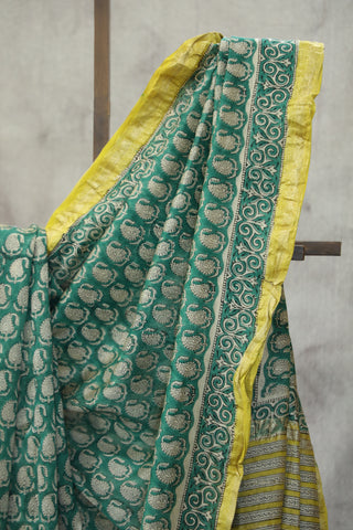 Green HBP Cotton Silk Saree With Maheshwari Border - SRGCSS927