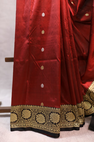 Maroon Banarasi Silk Saree-SRMBSS350