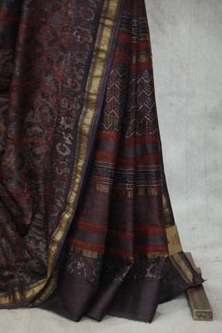 Maroon HBP Cotton Silk Saree With Maheshewari Border - SRMCSS898