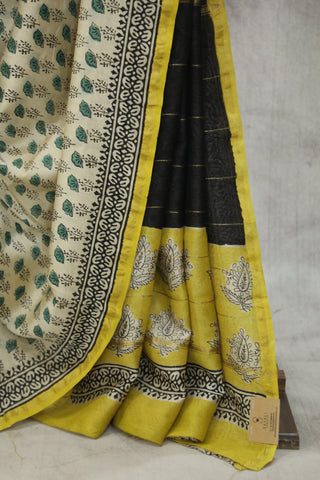 Cream HBP Cotton Silk Saree With Chanderi Border - SRCCSS909