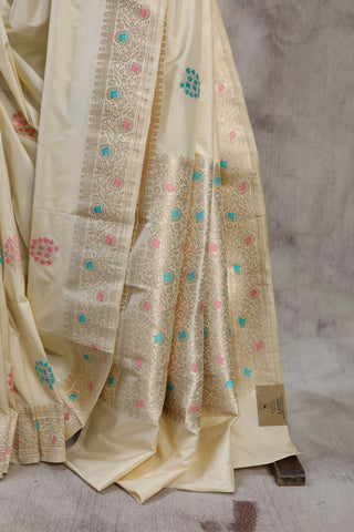 Beige Banarasi Silk Saree-SRBBSS395