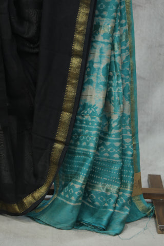 Black HBP Cotton Silk Saree With Maheshwari Border - SRBCSS816