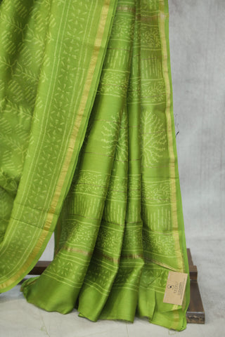 Green HBP Cotton Silk Saree With Chanderi Border - SRGCSS836