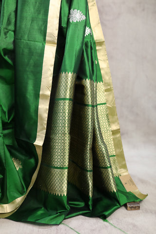 Green Banarasi Silk Saree-SRGBSS355