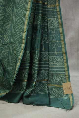 Green HBP Cotton Silk Saree With Chanderi Border - SRGCSS839