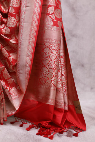 Red Banarasi Silk Saree-SRRBSS443