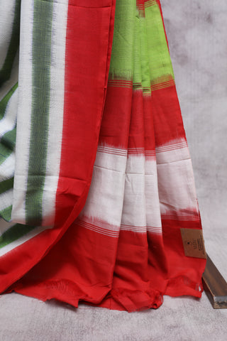 Green-White Pochampalli Cotton Ikat Saree-SRGWPCIS172