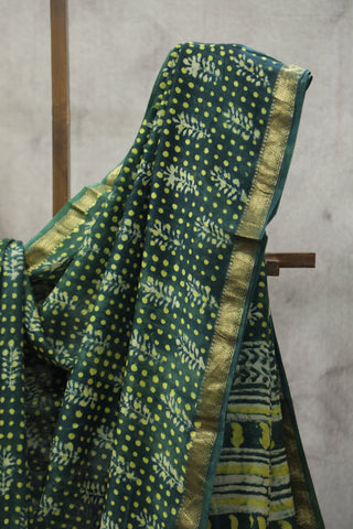 Green HBP Cotton Silk Saree With Maheshwari Border - SRGCSS800