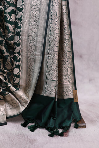 Dark Green Banarasi Silk Saree-SRGBSS464