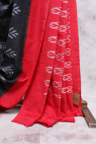 Black Pochampalli Cotton Ikat Saree-SRBPCIS157